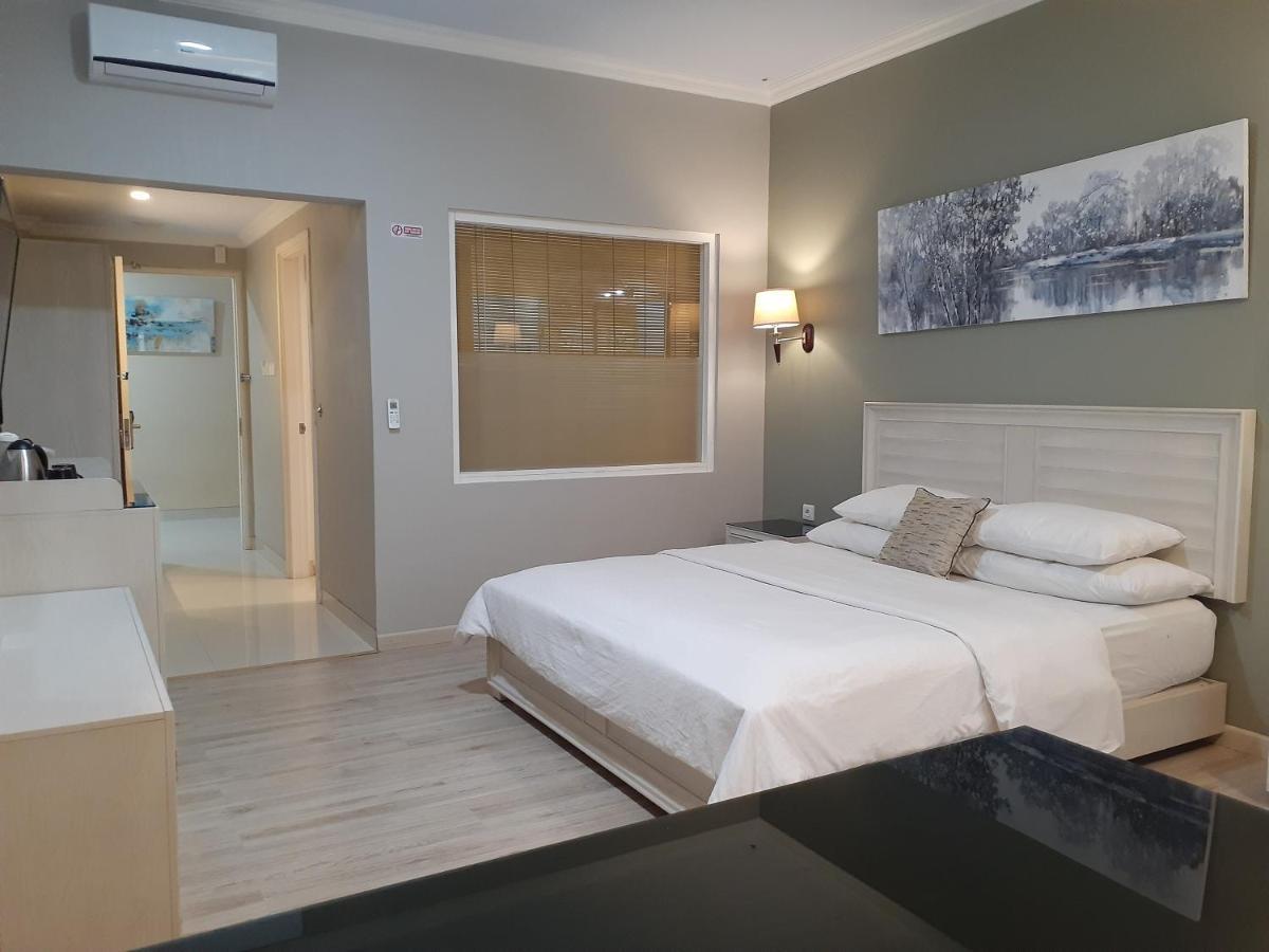 Hotel Villa Emitta Tomohon Ngoại thất bức ảnh