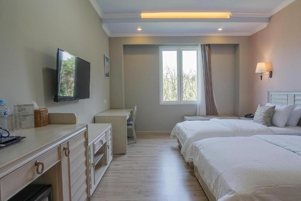 Hotel Villa Emitta Tomohon Ngoại thất bức ảnh