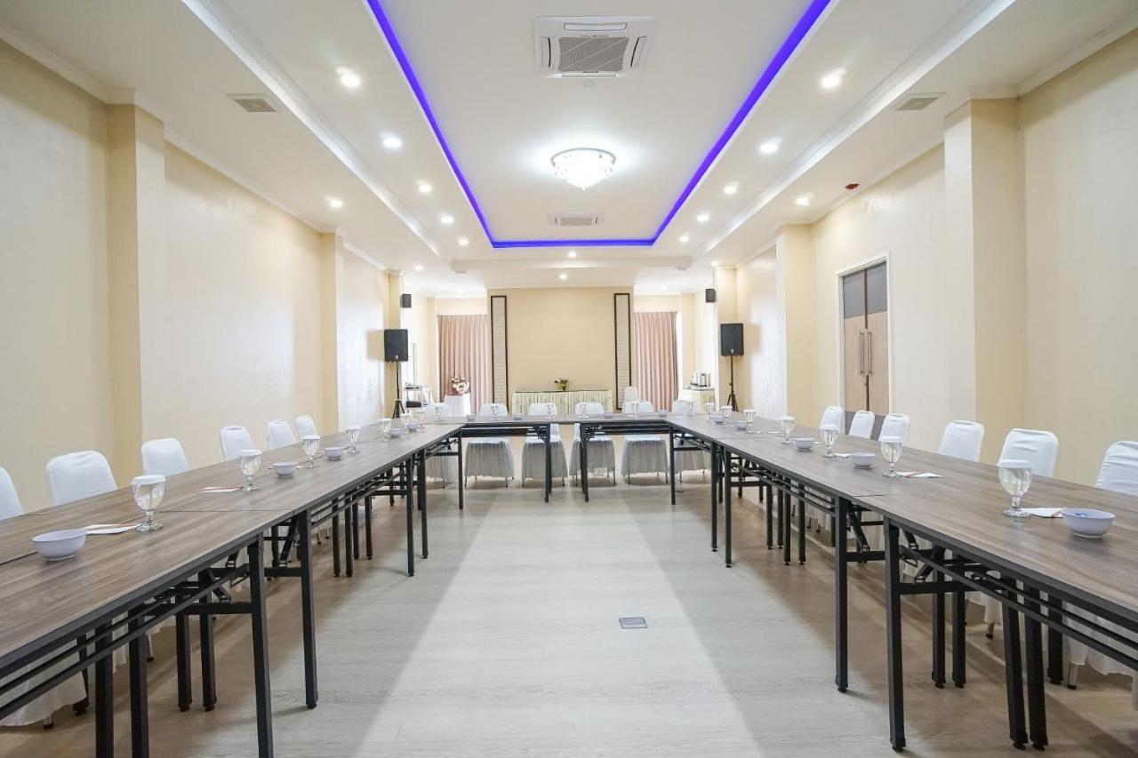 Hotel Villa Emitta Tomohon Ngoại thất bức ảnh