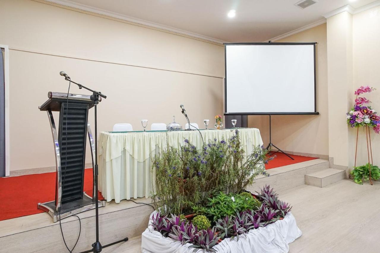 Hotel Villa Emitta Tomohon Ngoại thất bức ảnh